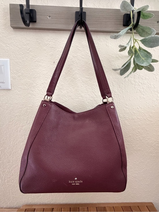 kate spade Handbags - Kate Spade Pebbled Leather Shoulder Tote in Burgundy Wine